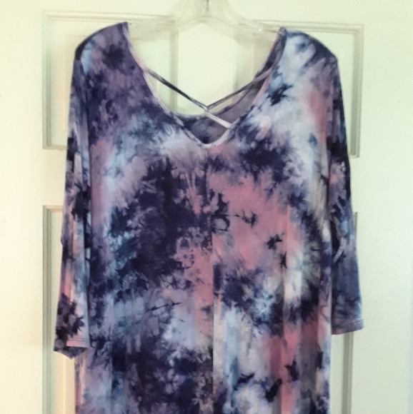 Crepas Tunic - Picture 3 of 5